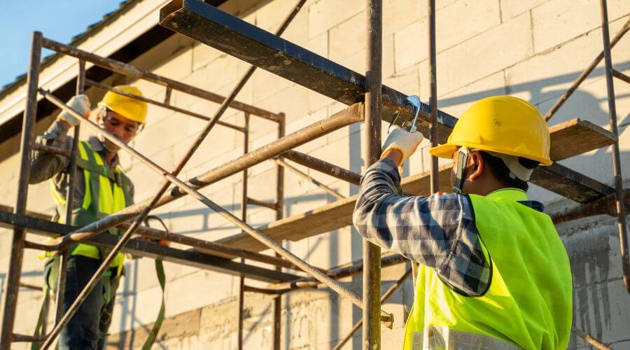 Professional fairlawn roofing services in Ossineke, MI